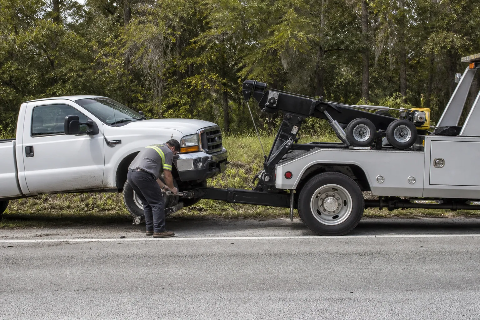 Equipment and capability used for truck towing in Clermont